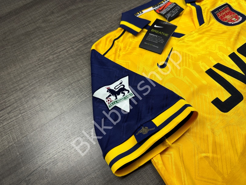 [Retro] - เสื้อฟุตบอล ย้อนยุค Arsenal Away อาเซน่อล เยือน ปี 1996/97 อาร์มพรีเมียร์ลีค - 02