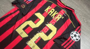 [Retro] - เสื้อฟุตบอล ย้อนยุค Ac Milan Home เอซี มิลาน เหย้า ปี 2006/07 อาร์ม UCL 10 KAKA - 01