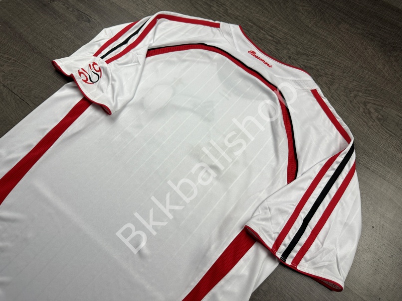 [Retro] - เสื้อฟุตบอล ย้อนยุค Ac Milan Away เอซี มิลาน เยือน ปี 2006/07 - 02