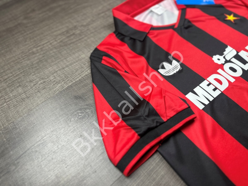 [Retro] - เสื้อฟุตบอล ย้อนยุค Ac Milan Home เอซี มิลาน เหย้า ปี 1990/92 - 03