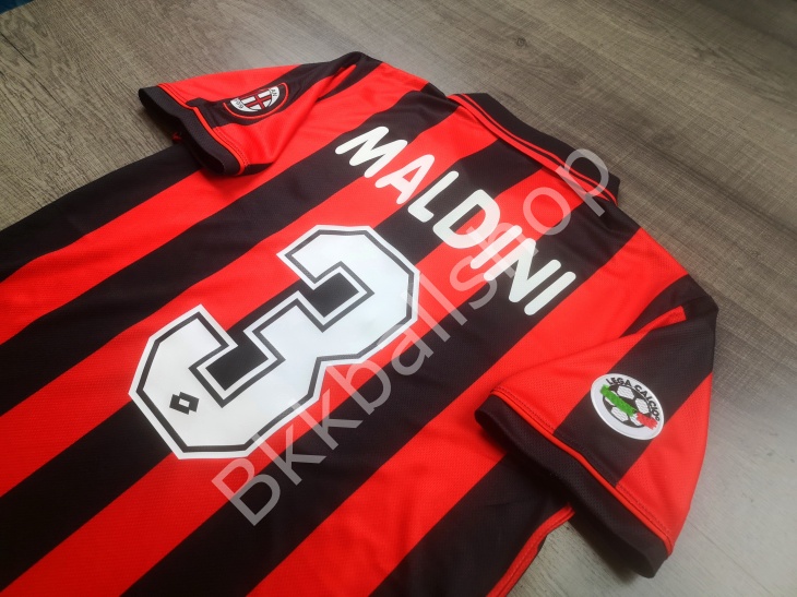 [Retro] - เสื้อฟุตบอล ย้อนยุค Ac Milan Home เอซี มิลาน เหย้า ปี 1996/97 อาร์ม CALCIO 3 MALDINI - 01