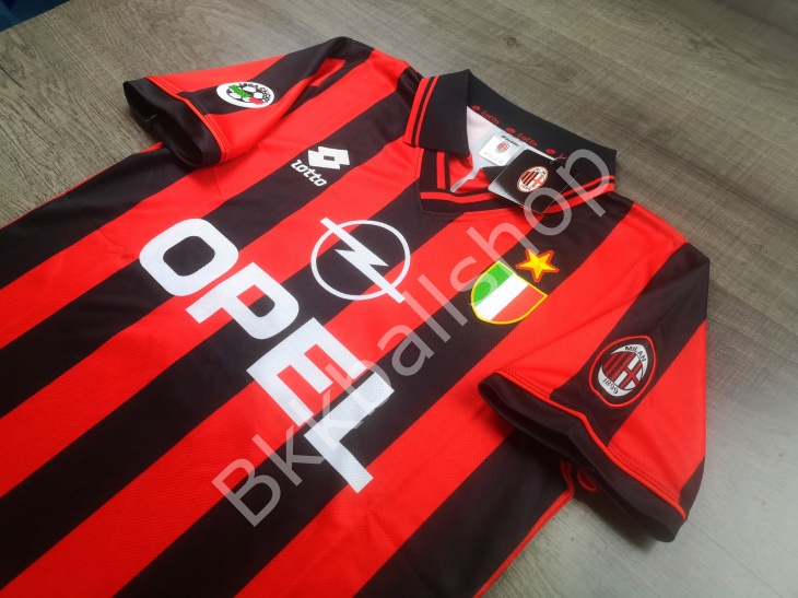 [Retro] - เสื้อฟุตบอล ย้อนยุค Ac Milan Home เอซี มิลาน เหย้า ปี 1996/97 อาร์ม CALCIO - 01
