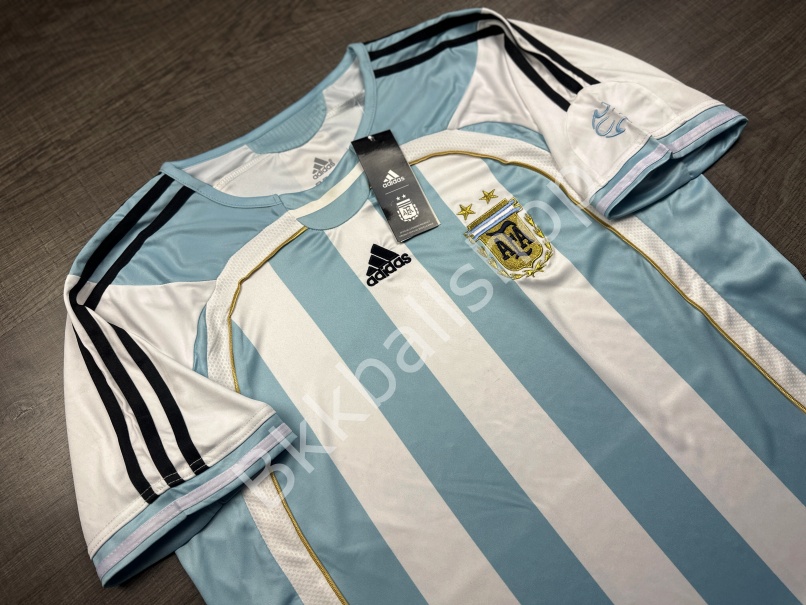 [Retro] - เสื้อฟุตบอล ย้อนยุค ทีมชาติ Argentina Home อาร์เจนติน่า เหย้า ฟุตบอลโลก ปี 2006 - 01